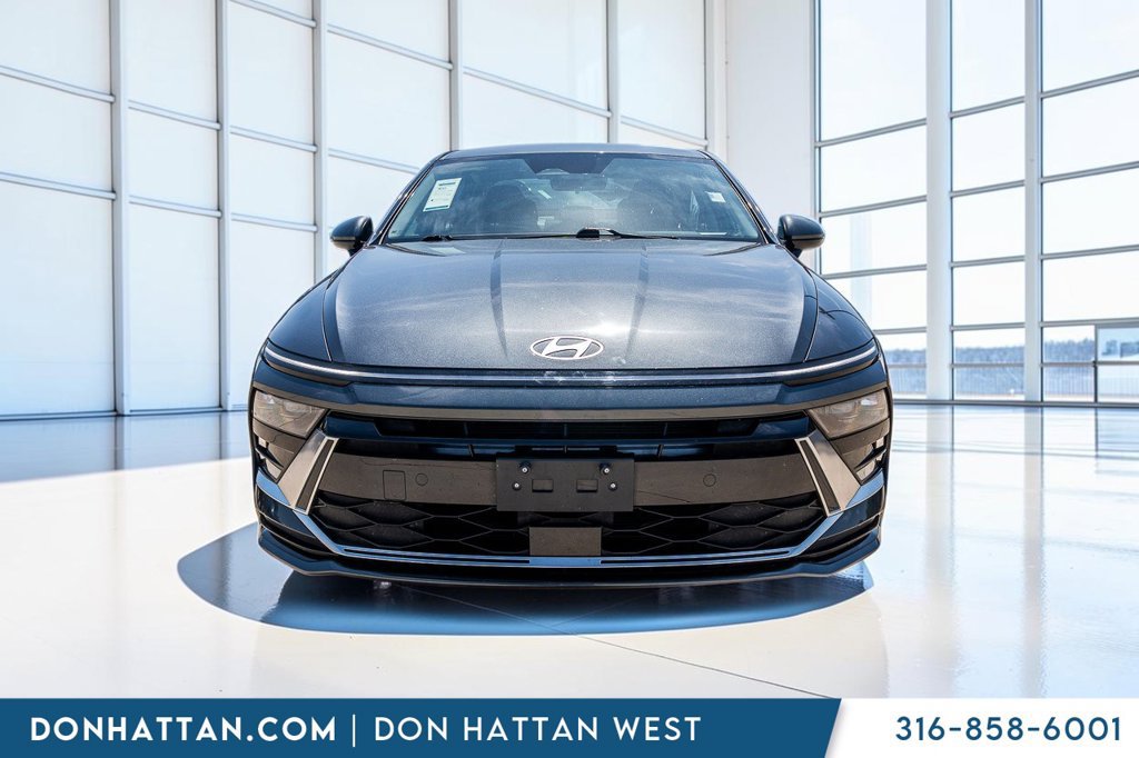 Used 2025 Hyundai Sonata SEL FWD image 25