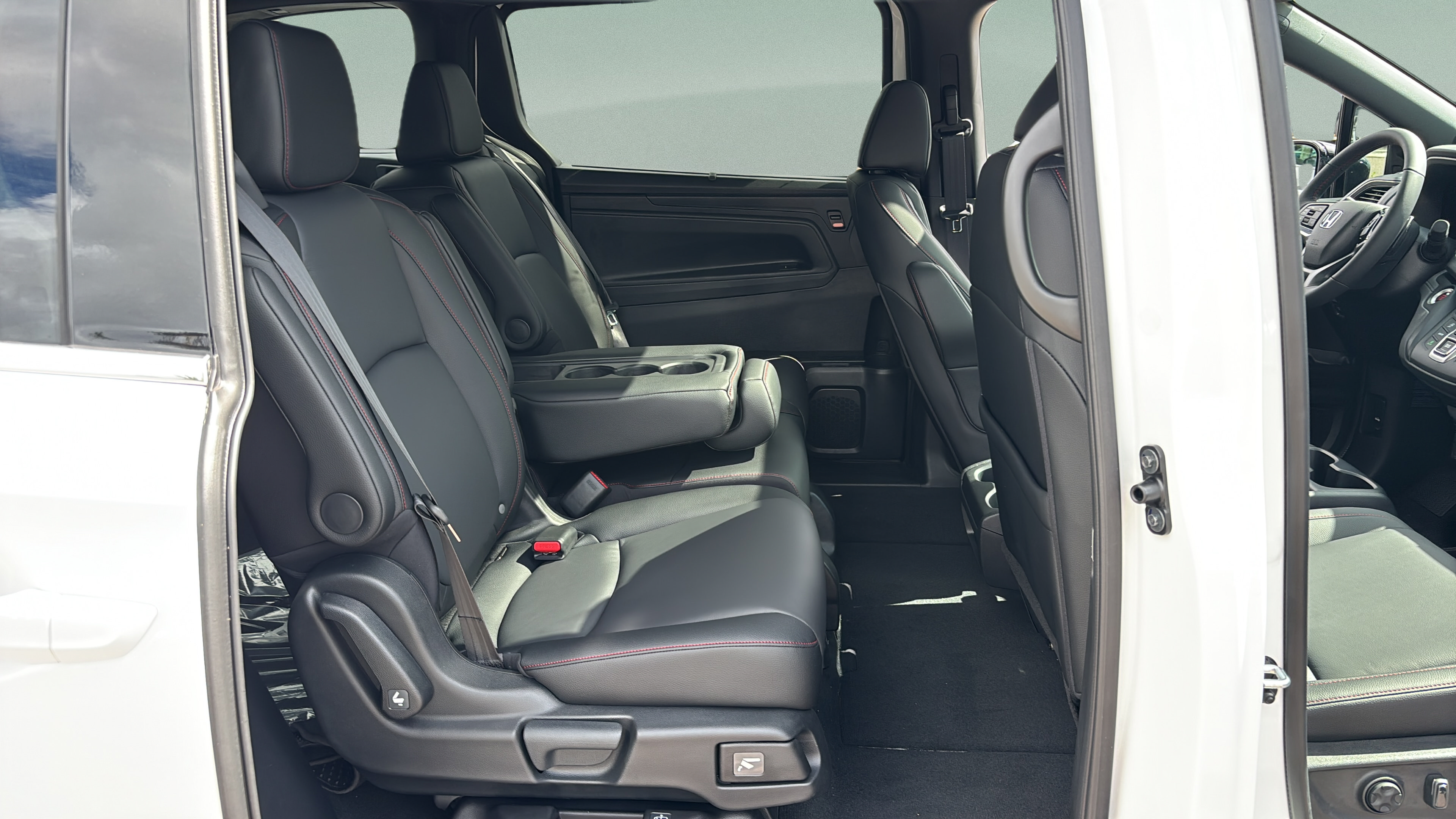 New 2026 Honda Odyssey Sport-L image 15