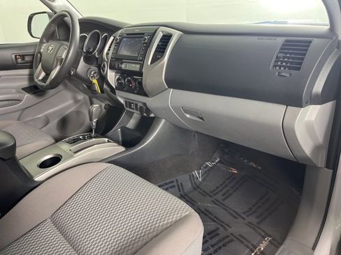 Used 2013 Toyota Tacoma 4x4 Double Cab w/ SR5 Pkg image 31