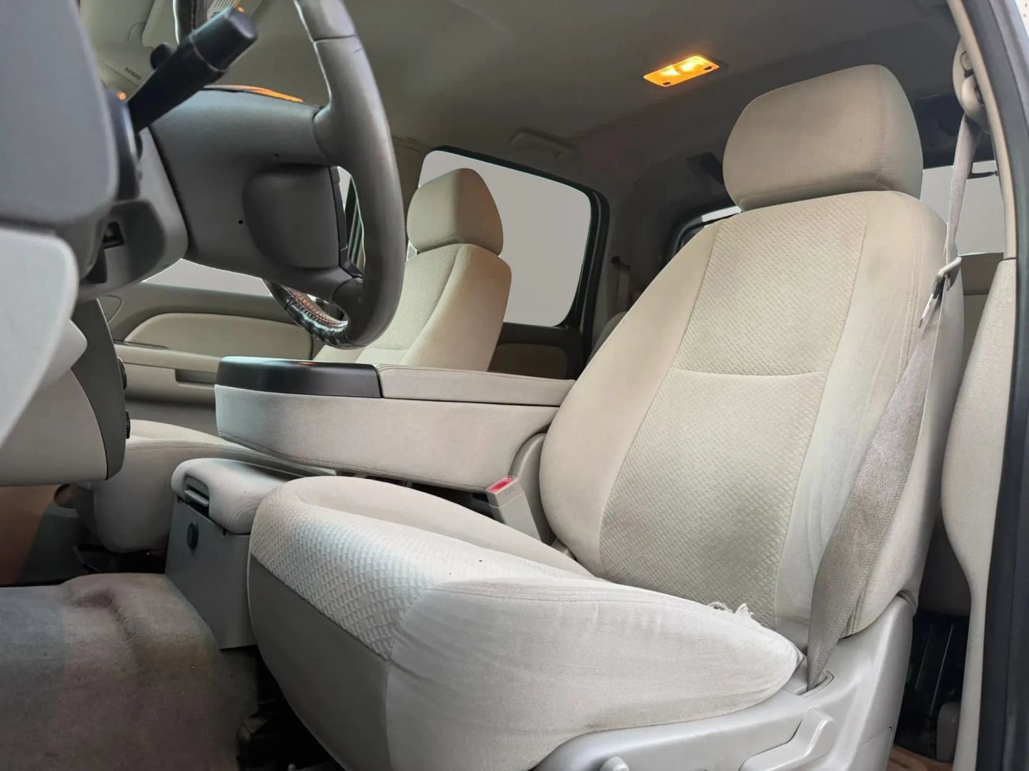 Used 2008 Chevrolet Avalanche LS RWD image 10