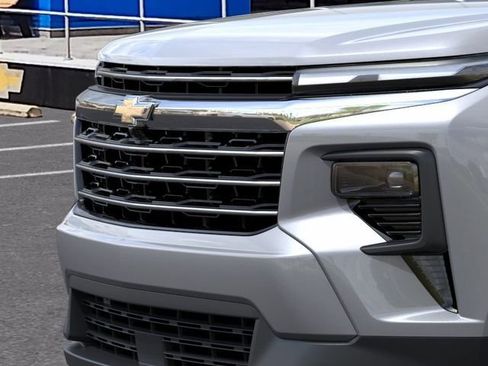 New 2026 Chevrolet Traverse LT w/ Driver Confidence Package FWD image 13