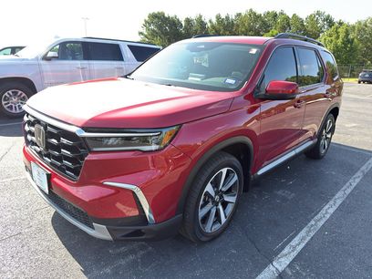 Certified 2025 Honda Pilot Touring
