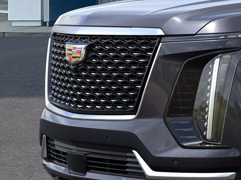 New 2026 Cadillac Escalade ESV Luxury image 13