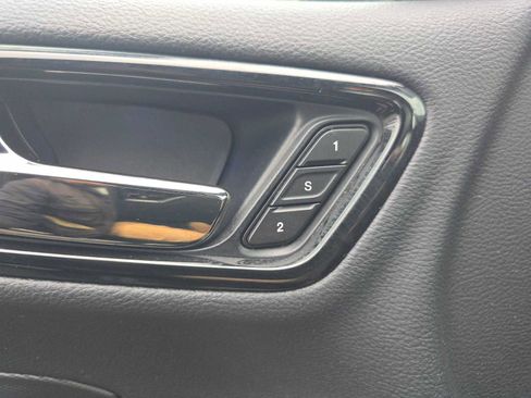 Used 2022 Dodge Durango R/T w/ Trailer Tow Group IV image 34