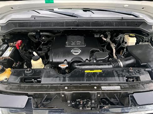 Used 2013 Nissan Titan SV w/ SV Value Truck Pkg AWD/4WD image 30
