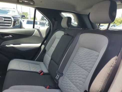Used 2020 Chevrolet Equinox LS FWD image 20