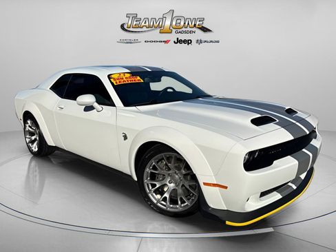 Used 2023 Dodge Challenger SRT Hellcat image 1