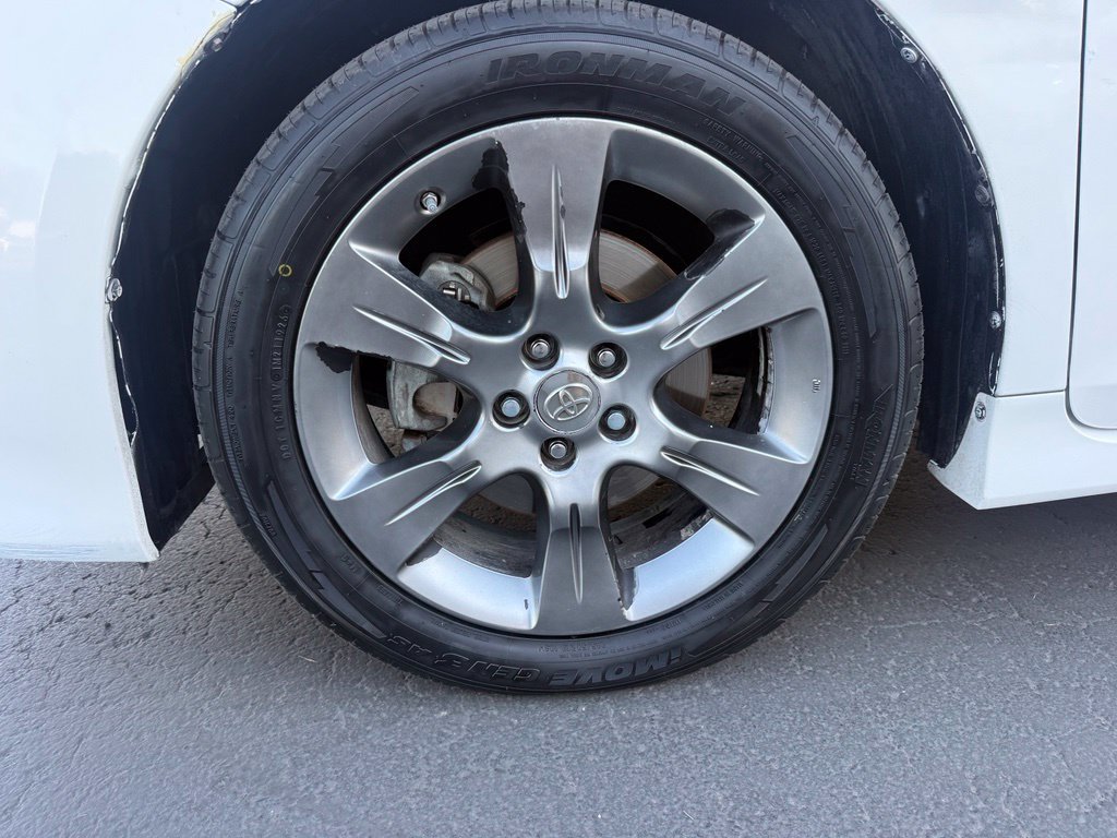 Used 2011 Toyota Sienna SE w/ Preferred Pkg FWD image 35