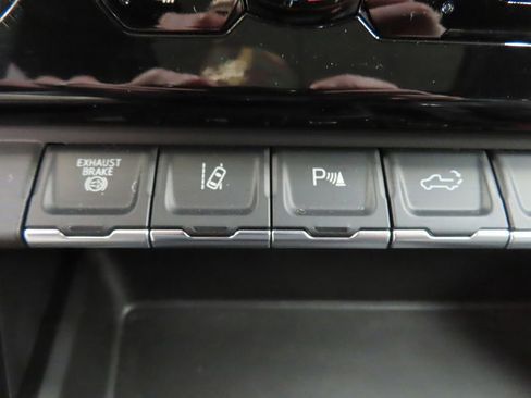 Used 2026 GMC Sierra 2500 AT4 w/ AT4 Premium Plus Package AWD/4WD image 74