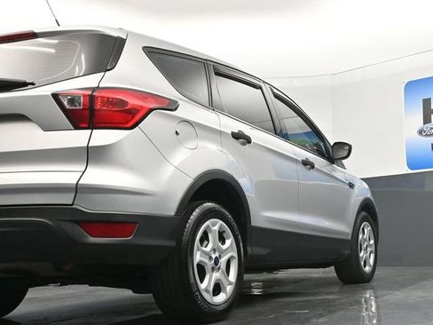 Used 2019 Ford Escape S image 21