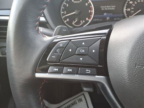 Used 2023 Nissan Altima 2.5 SR w/ SR Premium Package image 32