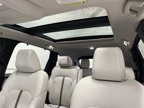 Used 2024 MAZDA CX-90 Plug-In Hybrid w/ Premium Plus image 7