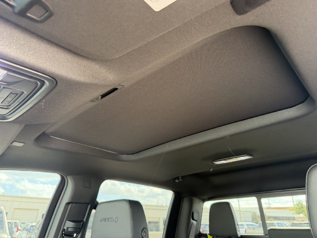 New 2026 GMC Sierra 1500 AT4 w/ AT4 Premium Package AWD/4WD image 21