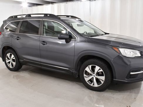 Used 2019 Subaru Ascent Premium AWD/4WD image 5