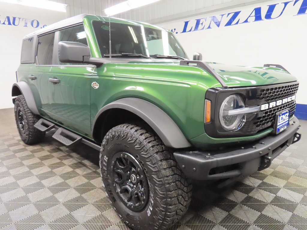 Used 2024 Ford Bronco Wildtrak AWD/4WD image 3