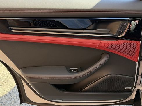 New 2026 Porsche Panamera 4 image 20