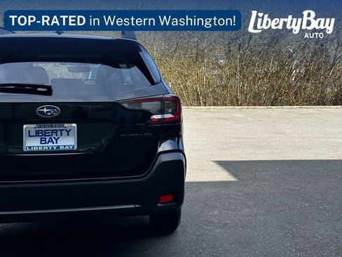 Used 2023 Subaru Outback Onyx Edition image 6