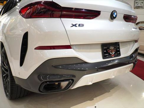 Used 2021 BMW X6 sDrive40i w/ M Sport Package RWD image 17