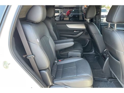Certified 2024 MAZDA CX-90 Plug-In Hybrid w/ Preferred AWD/4WD image 20