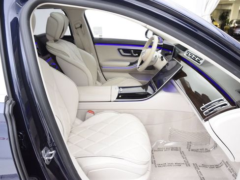 Certified 2022 Mercedes-Benz Maybach S 580 4MATIC image 16