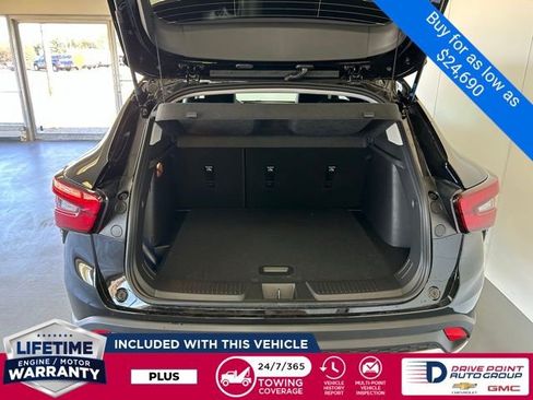 New 2025 Chevrolet Trax LT w/ LT Convenience Package image 15