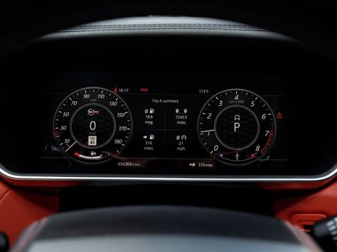 Used 2022 Land Rover Range Rover Sport SVR AWD/4WD image 27