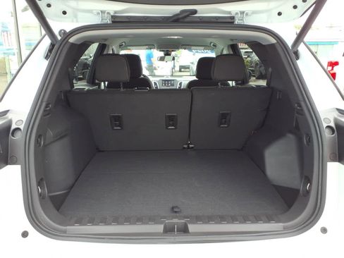 Certified 2024 Chevrolet Equinox LT AWD/4WD image 20