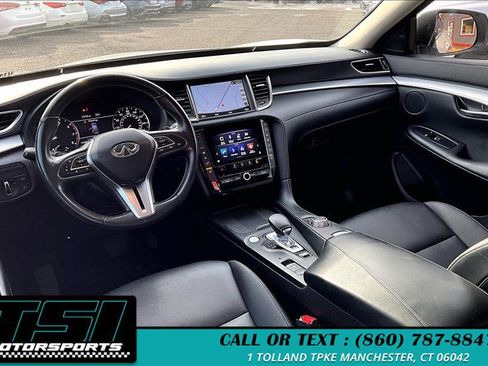Used 2019 INFINITI QX50 Luxe w/ Navigation Package image 6