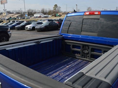 Used 2015 RAM 1500 Outdoorsman image 19