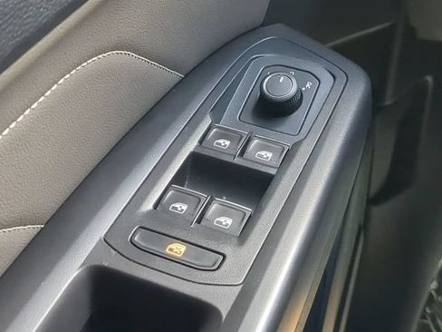 Used 2022 Volkswagen Atlas SEL AWD/4WD image 31