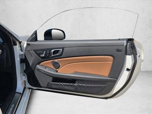 Used 2020 Mercedes-Benz SLC 43 AMG image 10