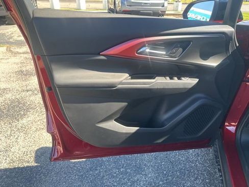 New 2026 Chevrolet Equinox EV RS image 11