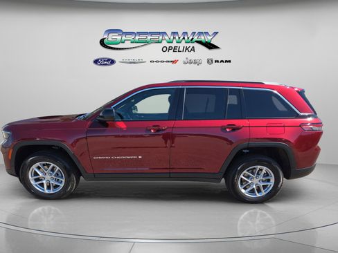 New 2025 Jeep Grand Cherokee Laredo X image 4