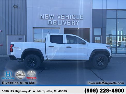 Used 2026 Chevrolet Colorado Trail Boss AWD/4WD image 10