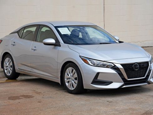 Used 2020 Nissan Sentra S FWD image 45