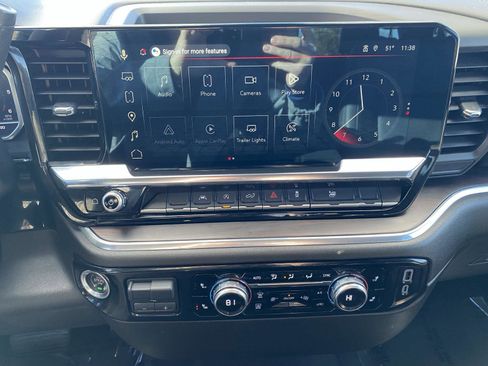 Used 2025 GMC Sierra 1500 SLT image 21