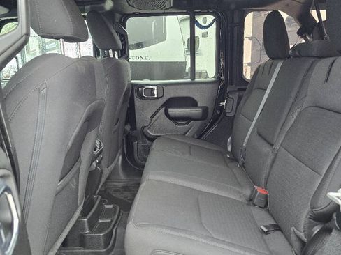 Used 2023 Jeep Wrangler Unlimited w/ Cold Weather Group AWD/4WD image 16