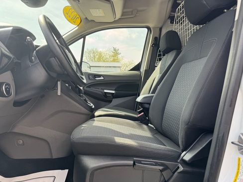 Used 2022 Ford Transit Connect XLT FWD image 17