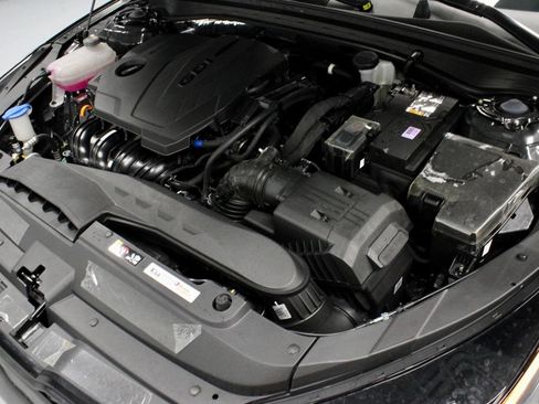 Used 2025 Kia K5 LXS FWD image 16