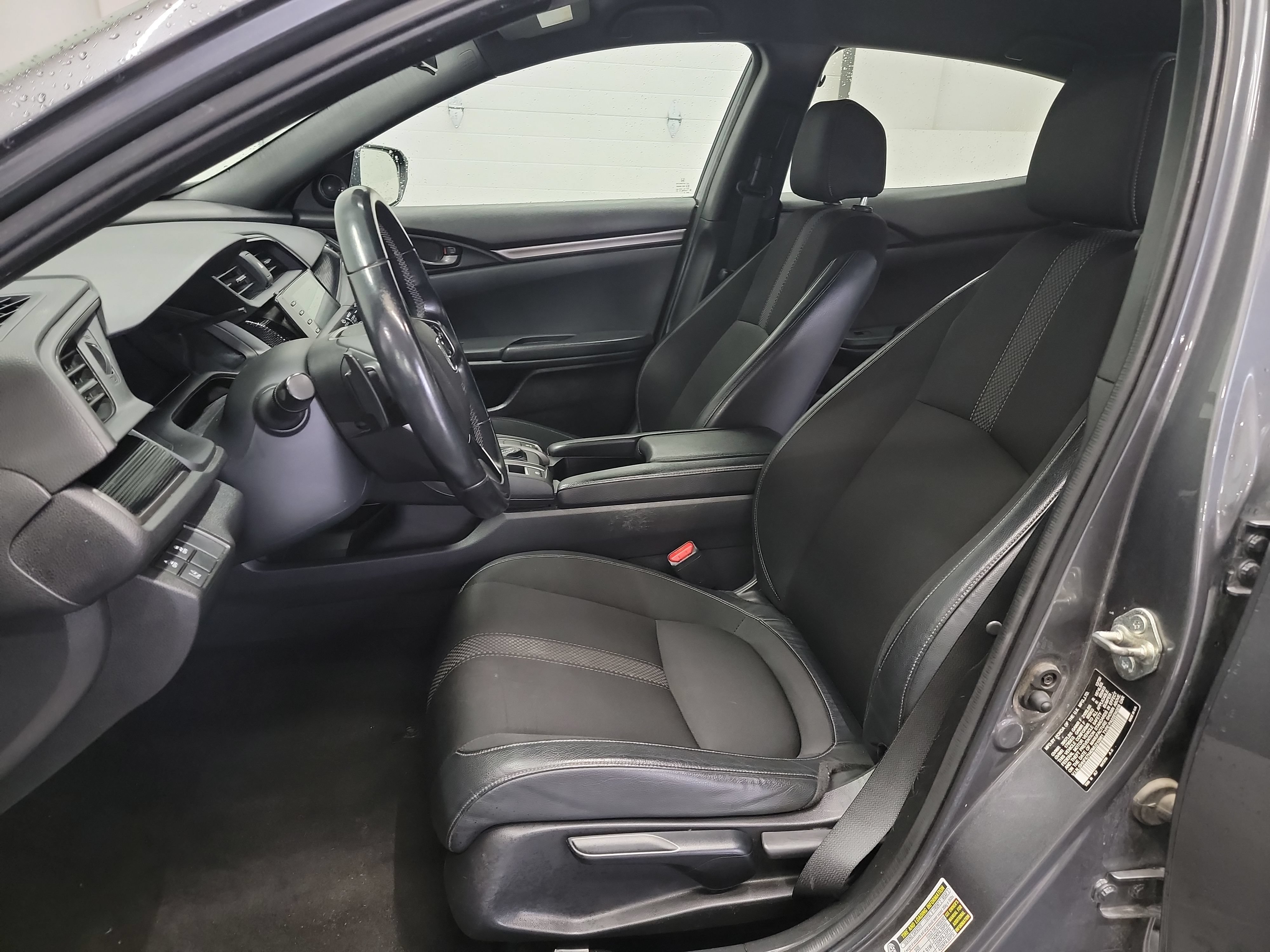 Used 2021 Honda Civic Sport image 12