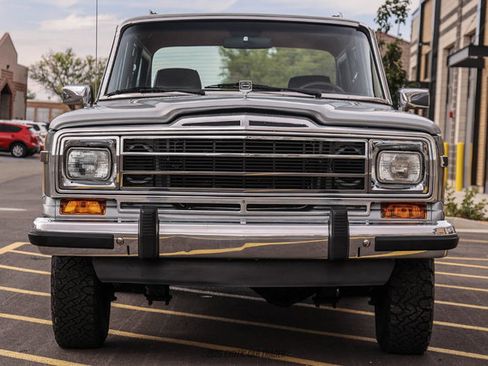 Used 1991 Jeep Grand Wagoneer AWD/4WD image 11