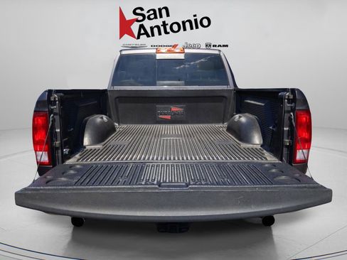Used 2019 RAM 1500 Big Horn image 24