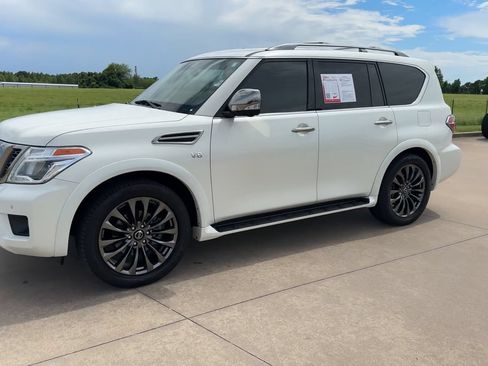 Used 2020 Nissan Armada Platinum w/ Platinum Reserve Package AWD/4WD image 5