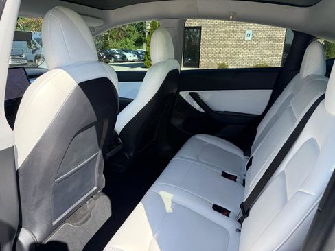 Used 2020 Tesla Model Y Performance AWD/4WD image 15