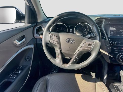 Used 2018 Hyundai Santa Fe Sport FWD image 21