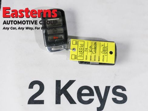 Used 2014 Kia Cadenza Premium w/ Luxury Package FWD image 29