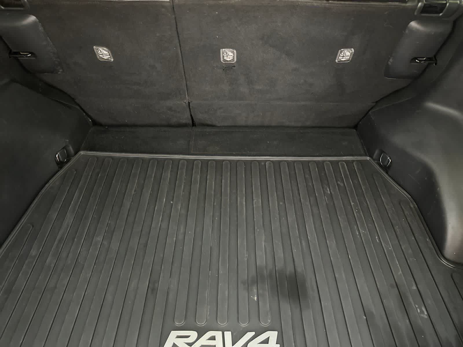 Used 2023 Toyota RAV4 XLE Premium AWD/4WD image 16