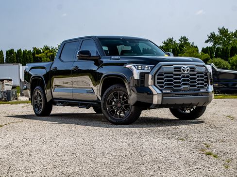 Used 2026 Toyota Tundra Platinum w/ TRD Off-Road Package AWD/4WD image 53