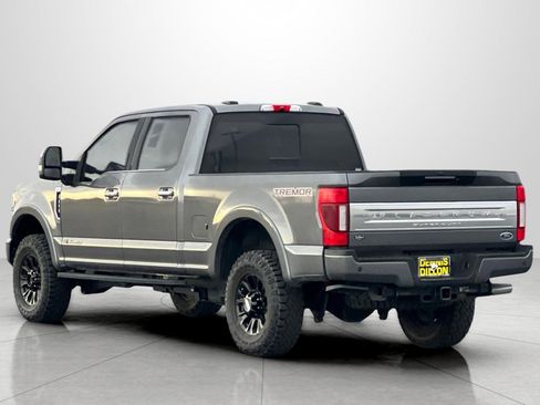 Used 2022 Ford F250 Platinum w/ Tremor Off-Road Package image 6