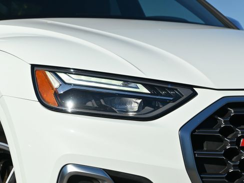 Used 2022 Audi SQ5 Premium Plus image 25